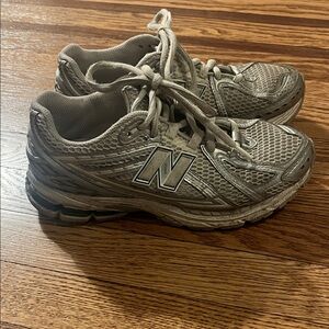 New Balance 1906r Sneakers Size 8